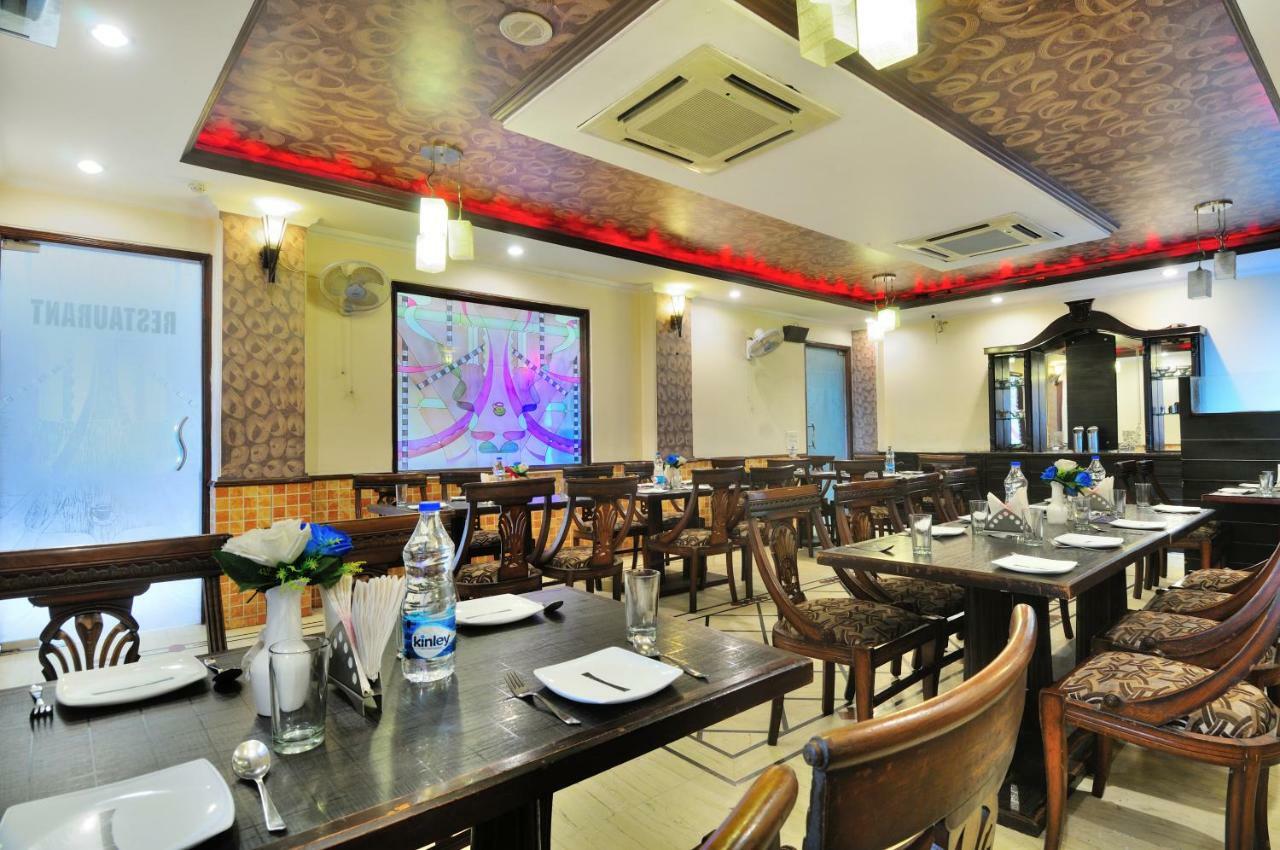 Hotel Maharaja Residency Джаландхар Екстер'єр фото